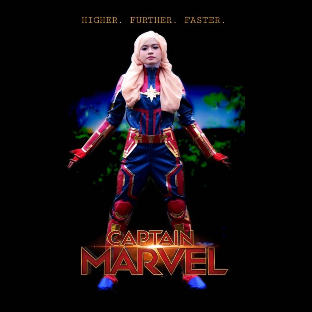 10 Potret cosplayer berhijab tirukan karakter Avengers, kreatif abis