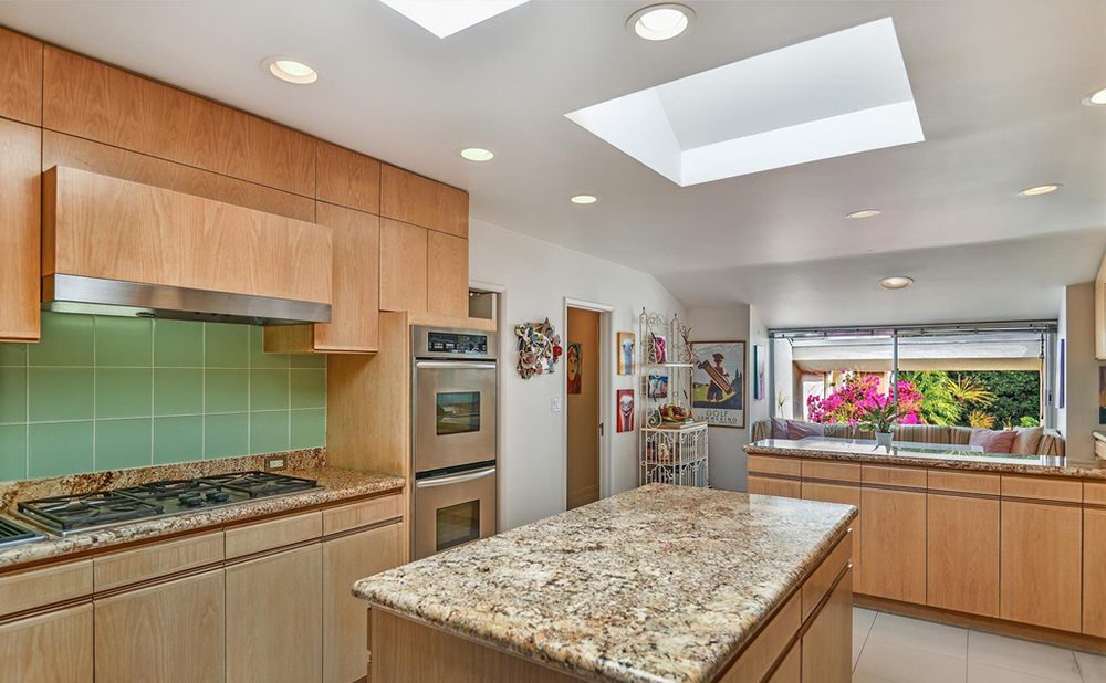 10 Penampakan rumah baru Adele yang senilai Rp 154 miliar