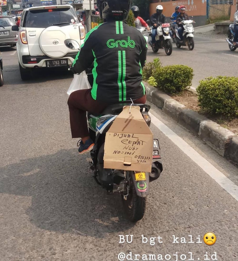 11 Tulisan lucu di pelat nomor kendaraan ini bikin tepuk jidat