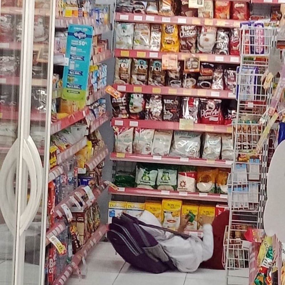 10 Foto lucu bukti polosnya bocah, mau marah tapi nggak bisa