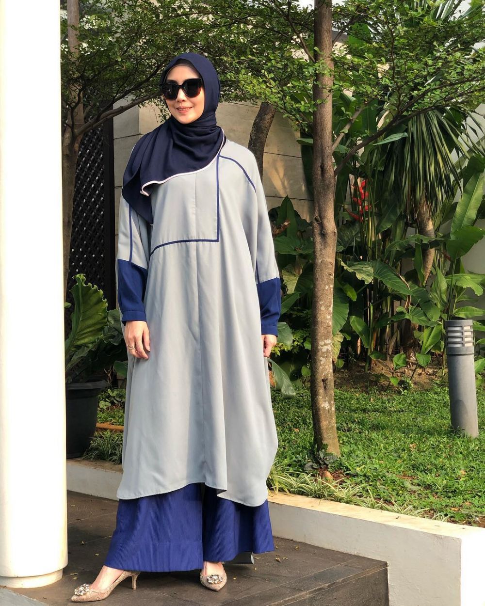 9 Gaya presenter berita usai putuskan berhijab, makin elegan