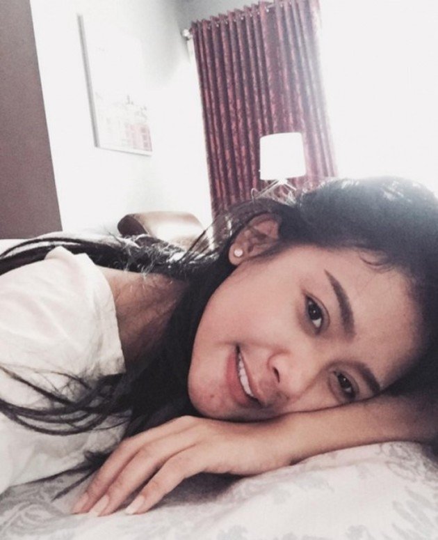 7 Pesona Cita Citata tanpa makeup, bukti cantiknya tak pudar