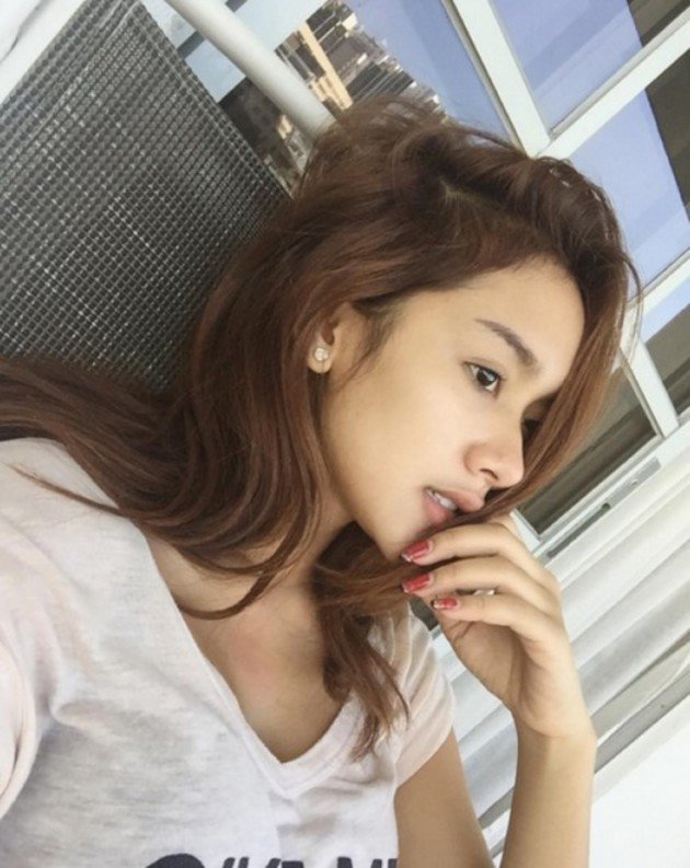 7 Pesona Cita Citata tanpa makeup, bukti cantiknya tak pudar