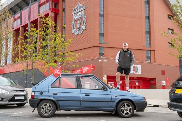 Demi laga final, fans Liverpool naik mobil butut Rp 700 ribu ke Madrid