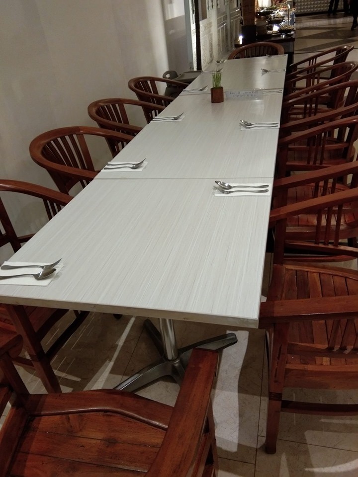 Pria ini bayar Rp 3,3 juta buat bukber 30 teman, yang datang 2 orang