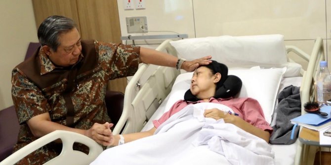 Ani Yudhoyono meninggal dunia