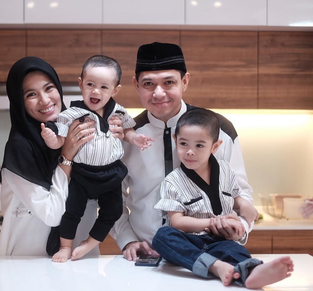 10 Inspirasi baju Lebaran anak seleb, modis dan stylish