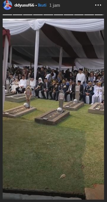 Momen 6 seleb melayat Ani Yudhoyono, suasananya haru