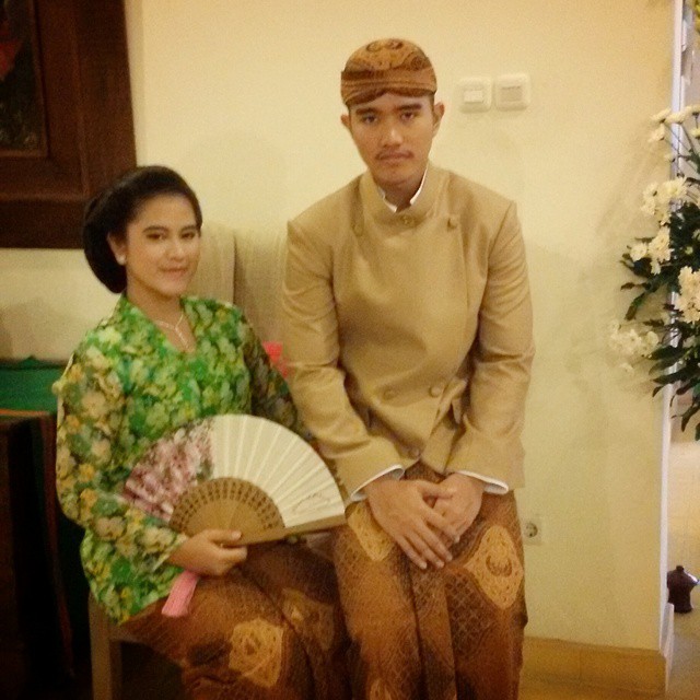 Kerap kasual pakai kaus, ini 8 gaya Kaesang tampil formal