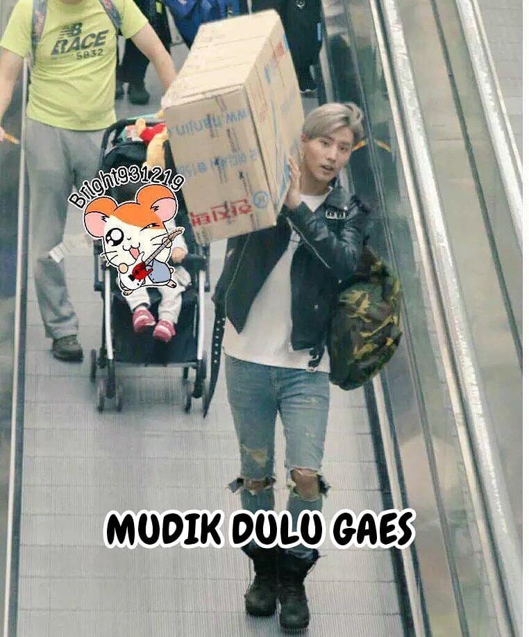 8 Foto editan seleb dunia mudik di Indonesia ini bikin ngakak