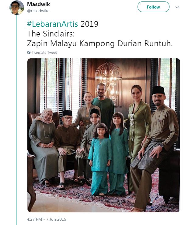 15 Review lucu seragam Lebaran seleb ala netizen ini kocak