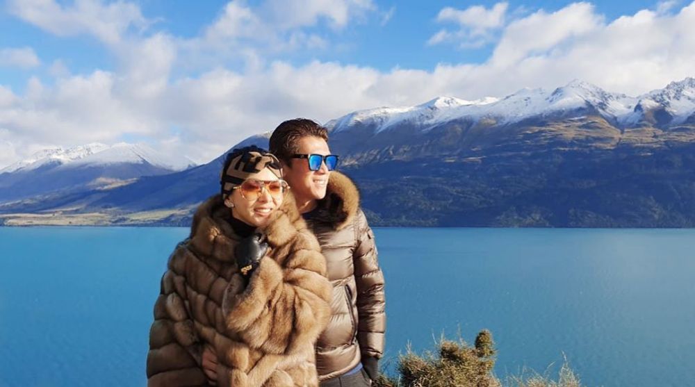 8 Momen Syahrini & Reino Barack bulan madu ke New Zealand, romantis