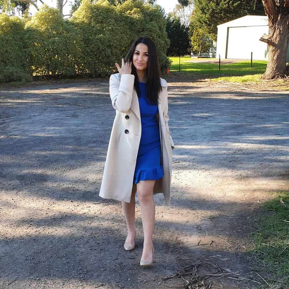 8 Pesona Bianca Burgdorf, cewek yang disebut mirip Meghan Markle