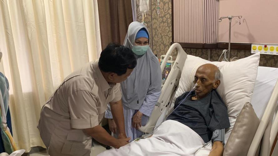 Mantan KSAD George Toisutta meninggal melawan kanker usus