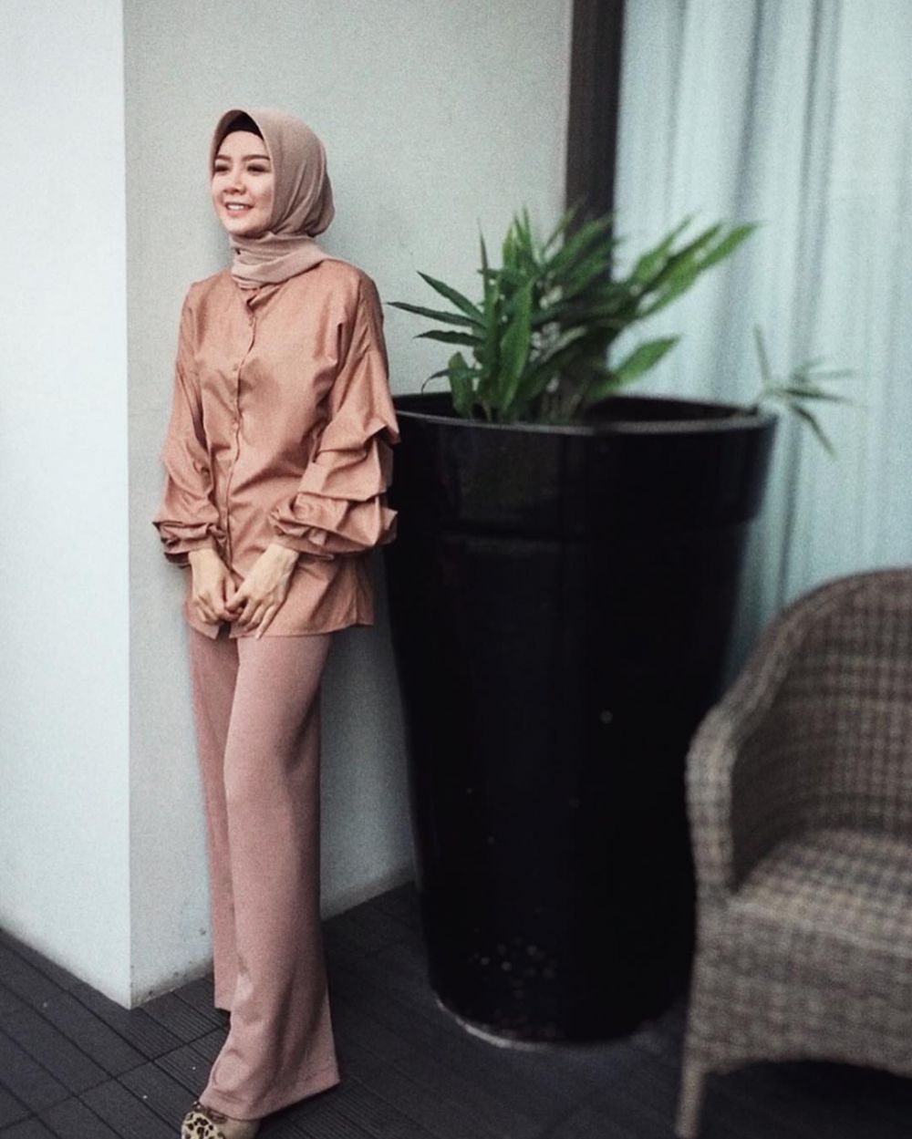 10 Potret Gwen Priscilla saat berhijab, anggun dan memesona