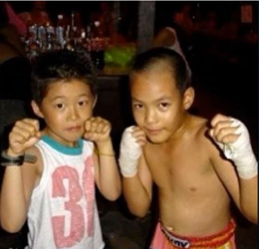 10 Transformasi B.I iKON, kecilnya bikin gemes