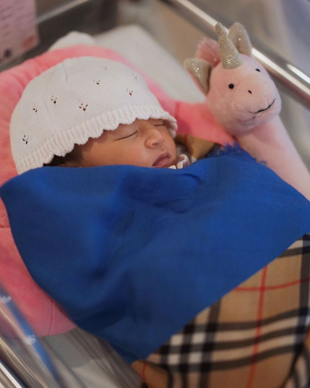 Harga 5 selimut bayi milik anak Ruben Onsu, ada yang Rp 10 juta