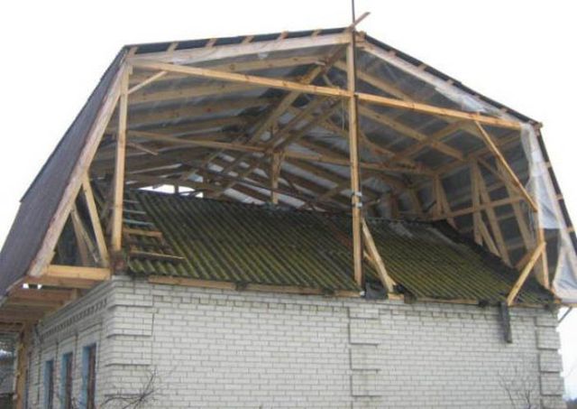 11 Potret renovasi rumah nggak sempurna ini bikin tepuk jidat