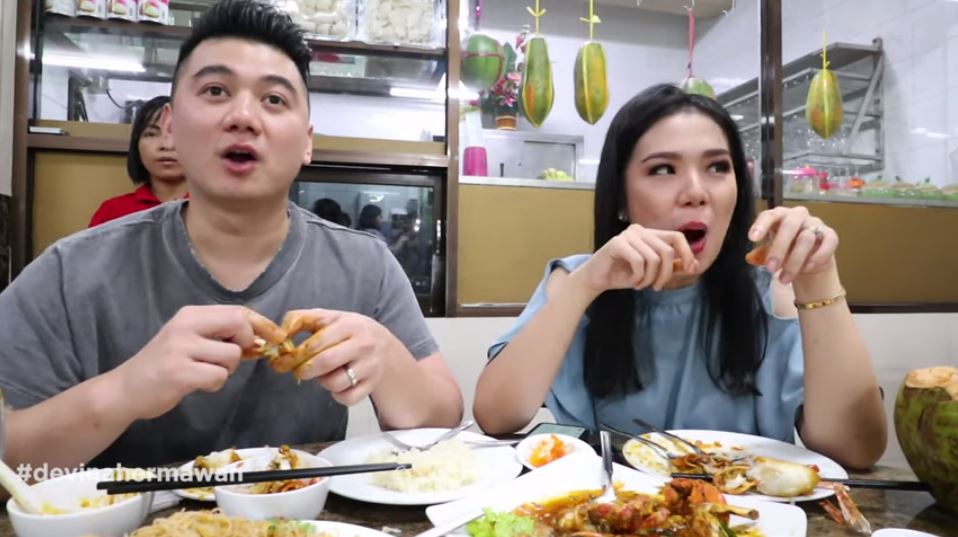 Tak disangka, Chef Arnold masih bersaudara dengan Marion Jola