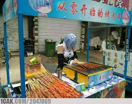 11 Spanduk pedagang sate ini bikin tepuk jidat