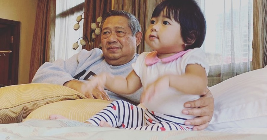 Hibur kakeknya, potret cucu SBY disebut mirip Ani Yudhoyono