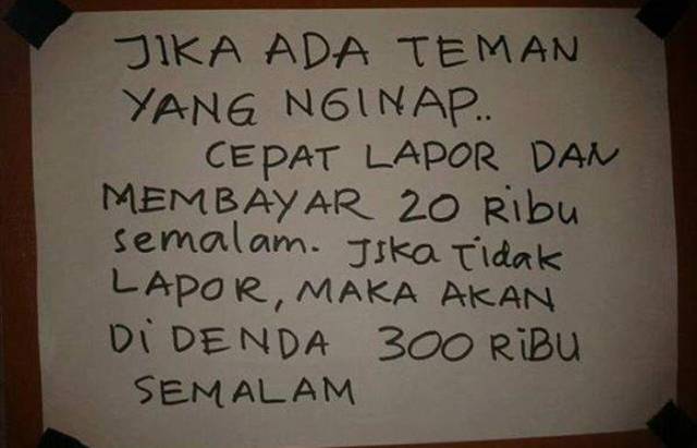 10 Pengumuman pembayaran kos ini mengundang senyum