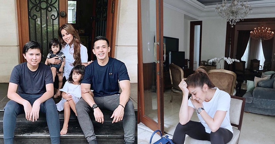 12 Potret sudut rumah Olla Ramlan & Aufar, nuansa putih elegan