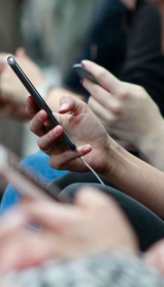 4 Cara mudah atasi smartphone Android lemot, cuma butuh 5 menit