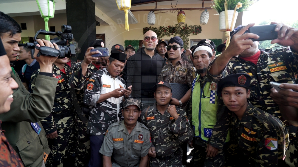 Deddy Corbuzier usai syahadat: Saya bangga, bahagia sekali