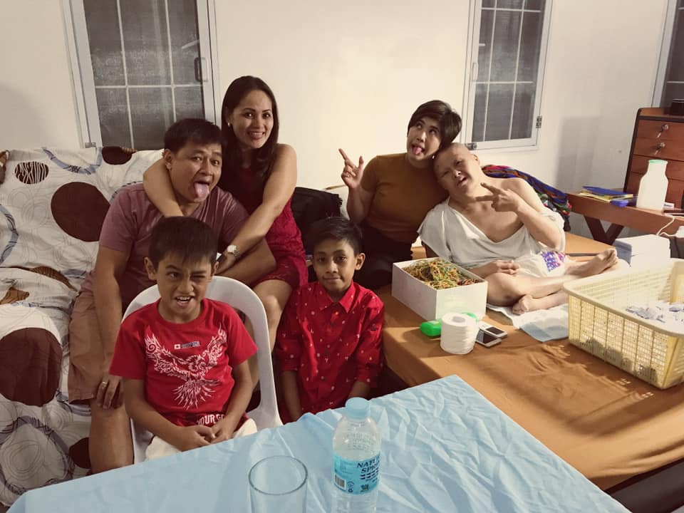 Kisah haru anak tumbuh bersama ayah down syndrome, bikin terenyuh