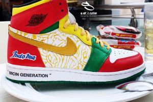 Kolaborasi dengan Indomie, begini tampilan sepatu Nike Air Jordan 1