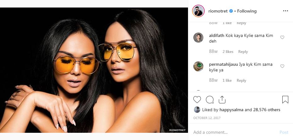 Tampil full makeup, 5 seleb ini disebut mirip Kim Kardashian