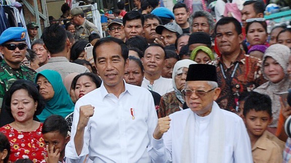 Sama-sama yakin menang di MK, ini beda alasan kubu Jokowi vs Prabowo