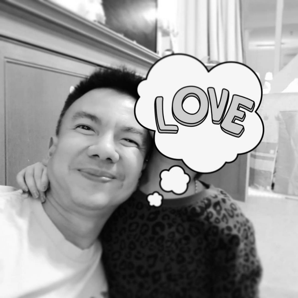 11 Potret manis Jerry Aurum bareng Shakira sebelum terkena kanker