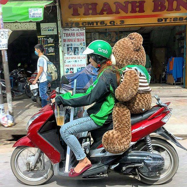 7 Cara driver ojek online amankan barang orderan, bikin tepuk jidat