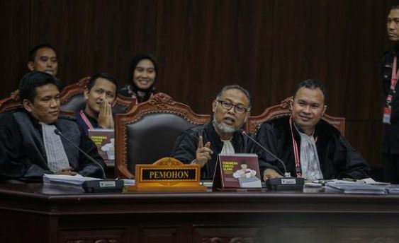 5 Dalil permohonan pihak Prabowo-Sandi yang ditolak MK