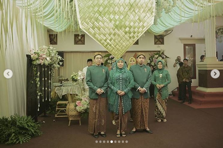 10 Momen siraman putri Khofifah jelang nikah, penuh haru