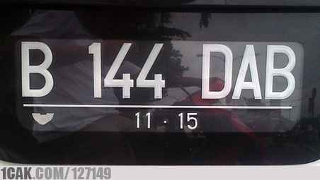 12 Plat nomor kendaraan ini absurdnya bikin auto ngegas