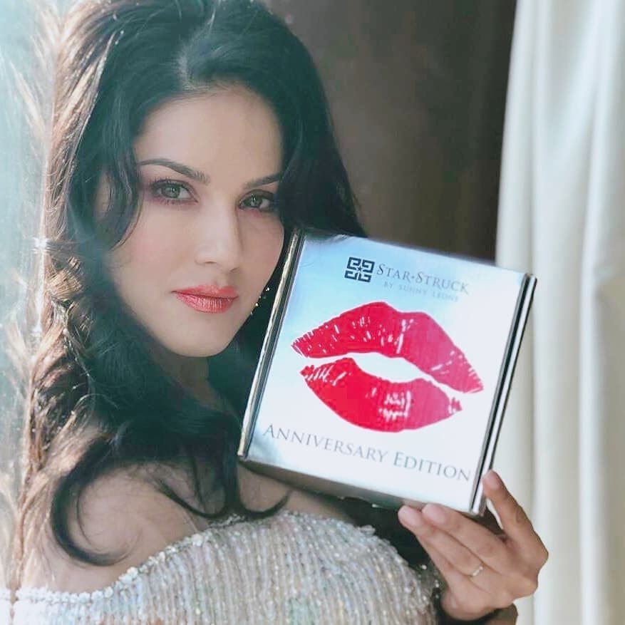 Kabar terbaru Sunny Leone pascapensiun sebagai bintang porno