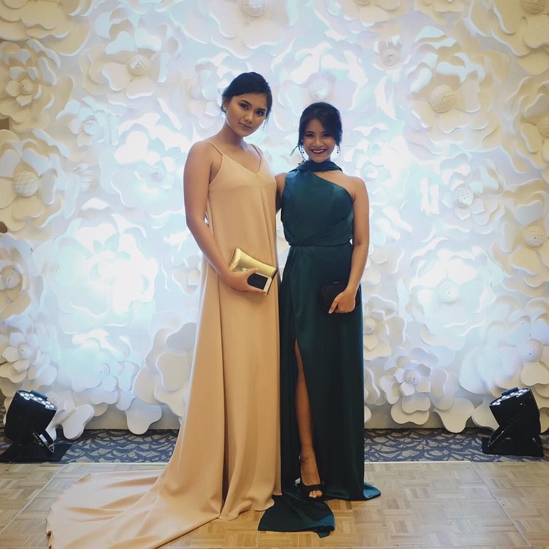 Beda gaya 9 anak seleb saat promnight, Zahwa Massaid jadi sorotan