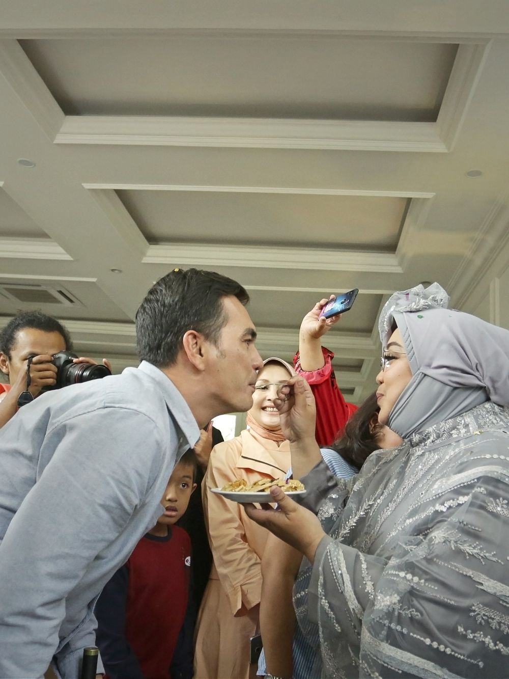 10 Momen seru ulang tahun Rina Gunawan ke-45, bertabur seleb