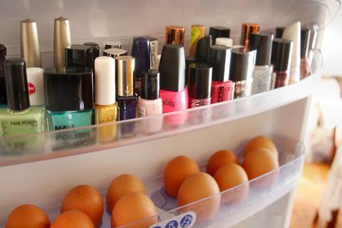 6 Produk kecantikan ini ternyata harus disimpan dalam kulkas