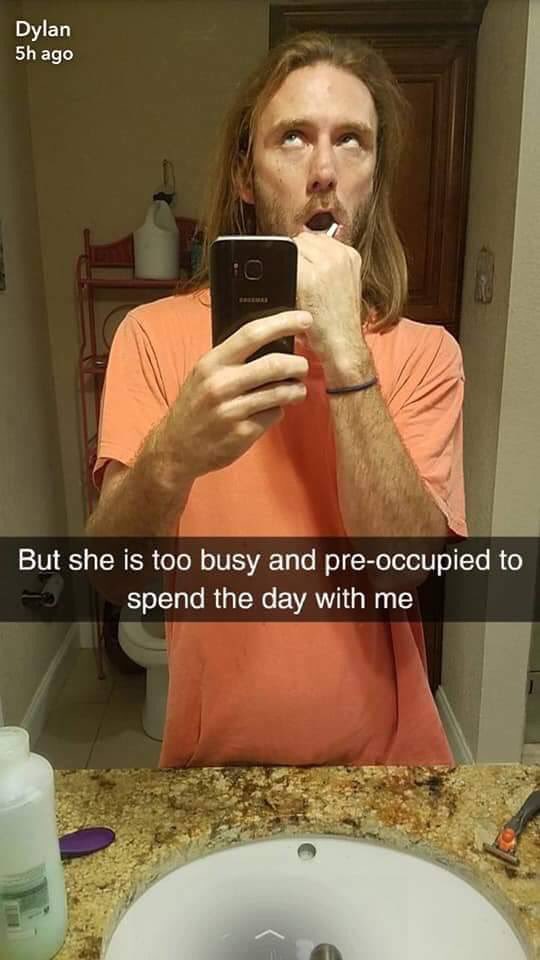 10 Potret pria beri kejutan untuk 'wanita spesial', endingnya haru