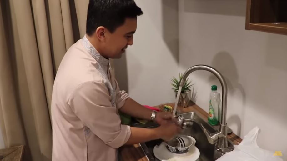 8 Penampakan rumah baru Sahrul Gunawan, tak banyak perabotan