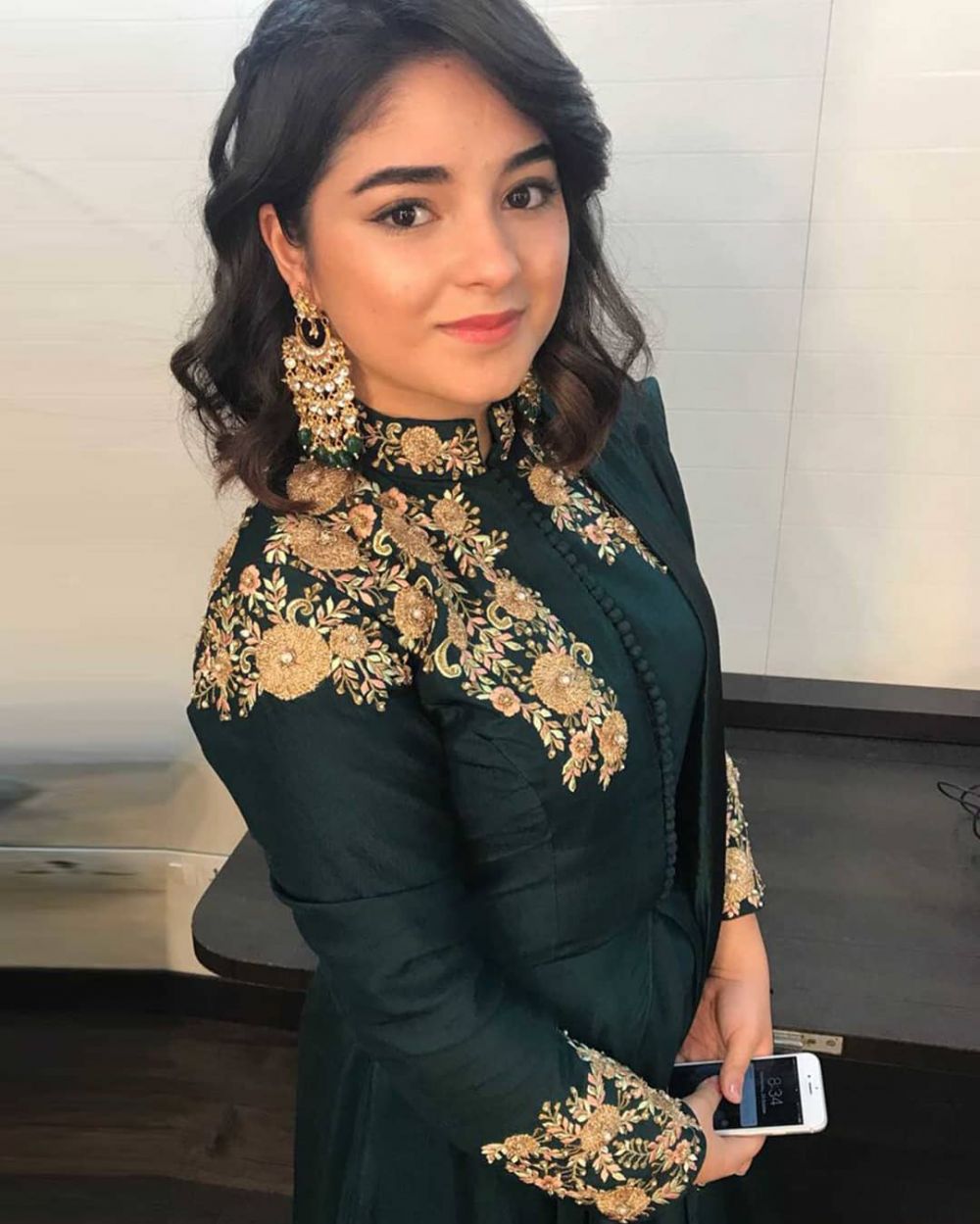11 Pesona Zaira Wasim, seleb Bollywood putuskan pensiun demi agama