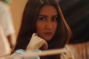 Zack Lee dekat dengan Manohara, Nafa Urbach menanti undangan nikah