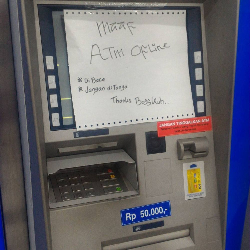 Nggak biasa, 7 tulisan di ATM rusak ini kocak abis