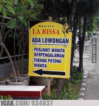 10 Spanduk iklan lowongan kerja ini absurd abis, bikin ngakak