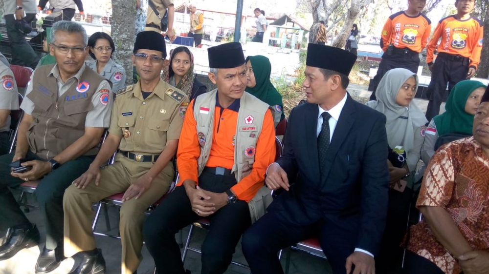 9 Foto pemakaman Sutopo Purwo Nugroho, disemayamkan secara militer