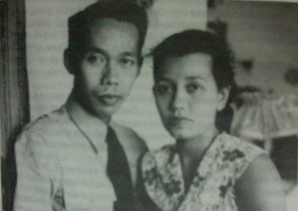 Kisah cinta 4 pejabat Indonesia ini romantis abis, bikin iri